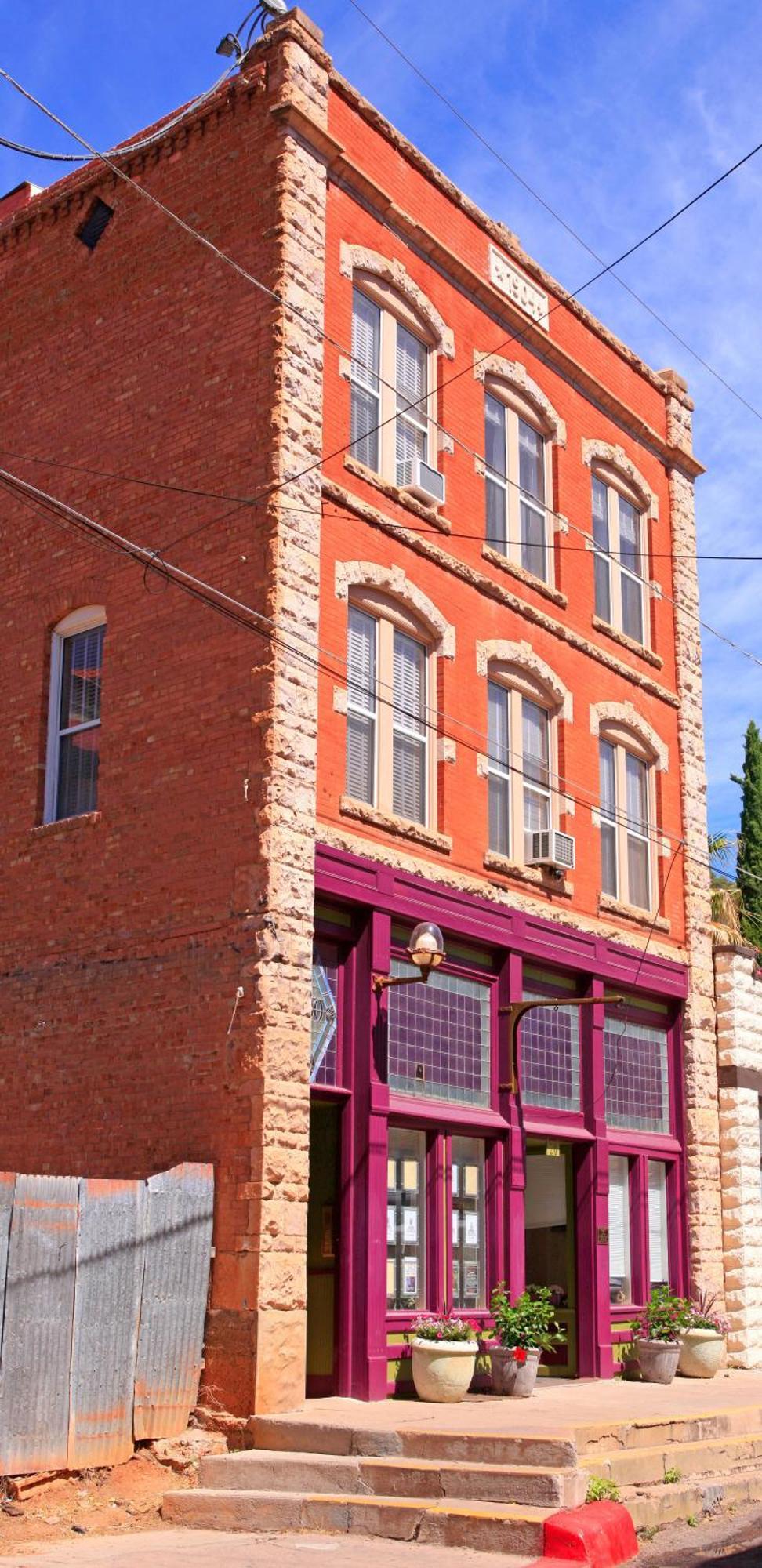 Bisbee Brownstone Suites Extérieur photo